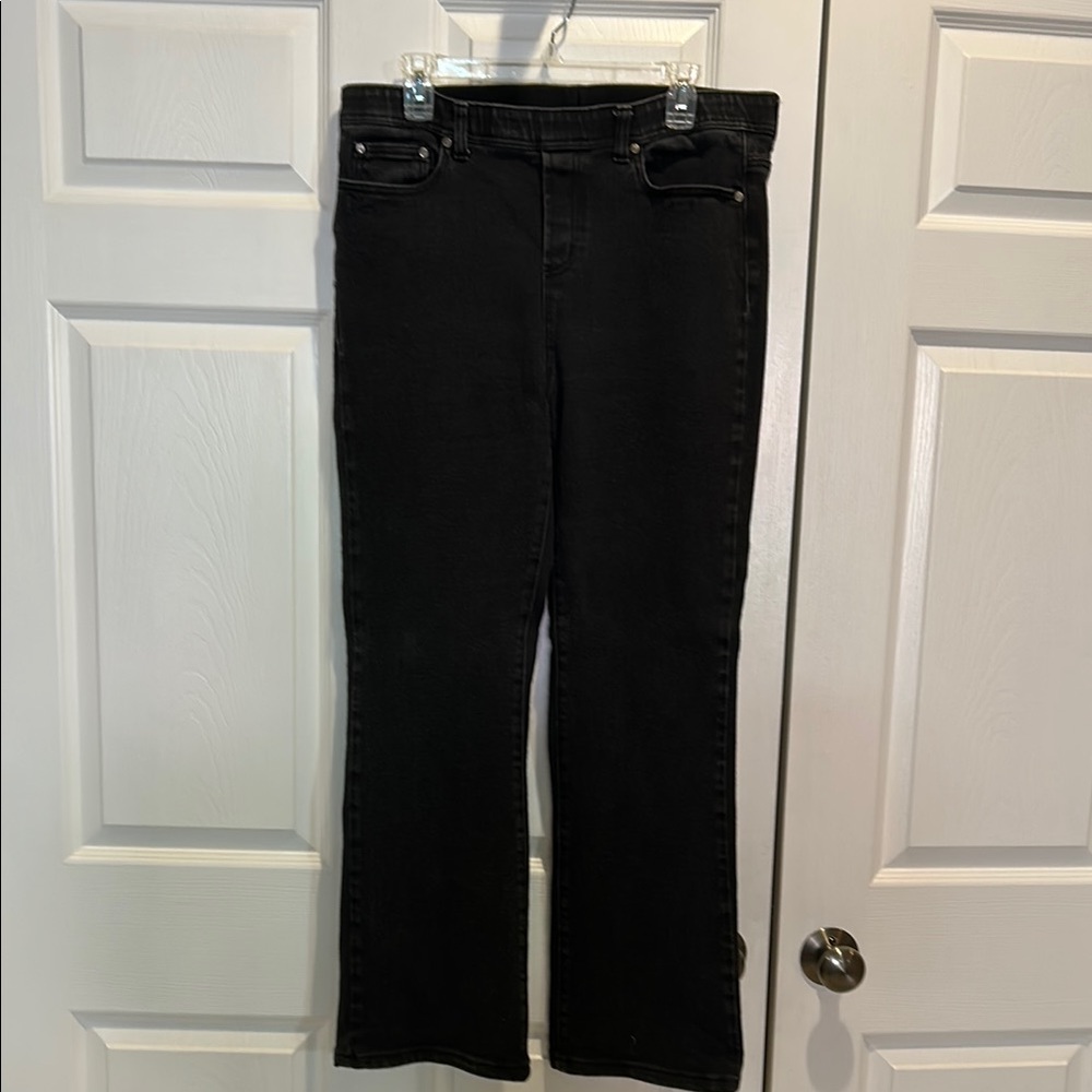 DG2 by Diane Gilman Black Straight Leg Jeans
